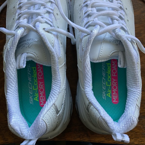 Skechers Memory Foam Sneakers 9.5 - Picture 7 of 9